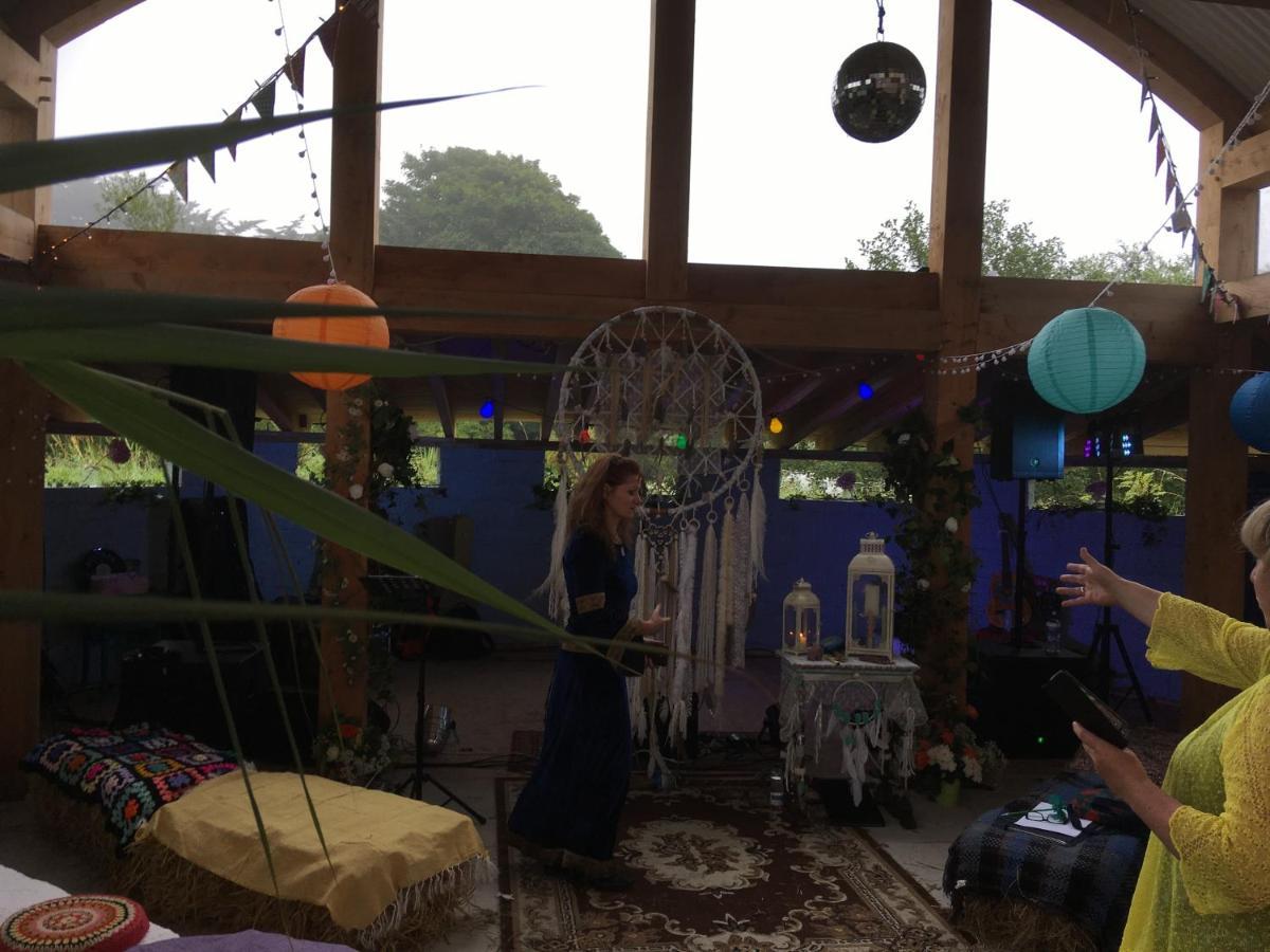 Inch Hideaway Eco Camping Whitegate  外观 照片
