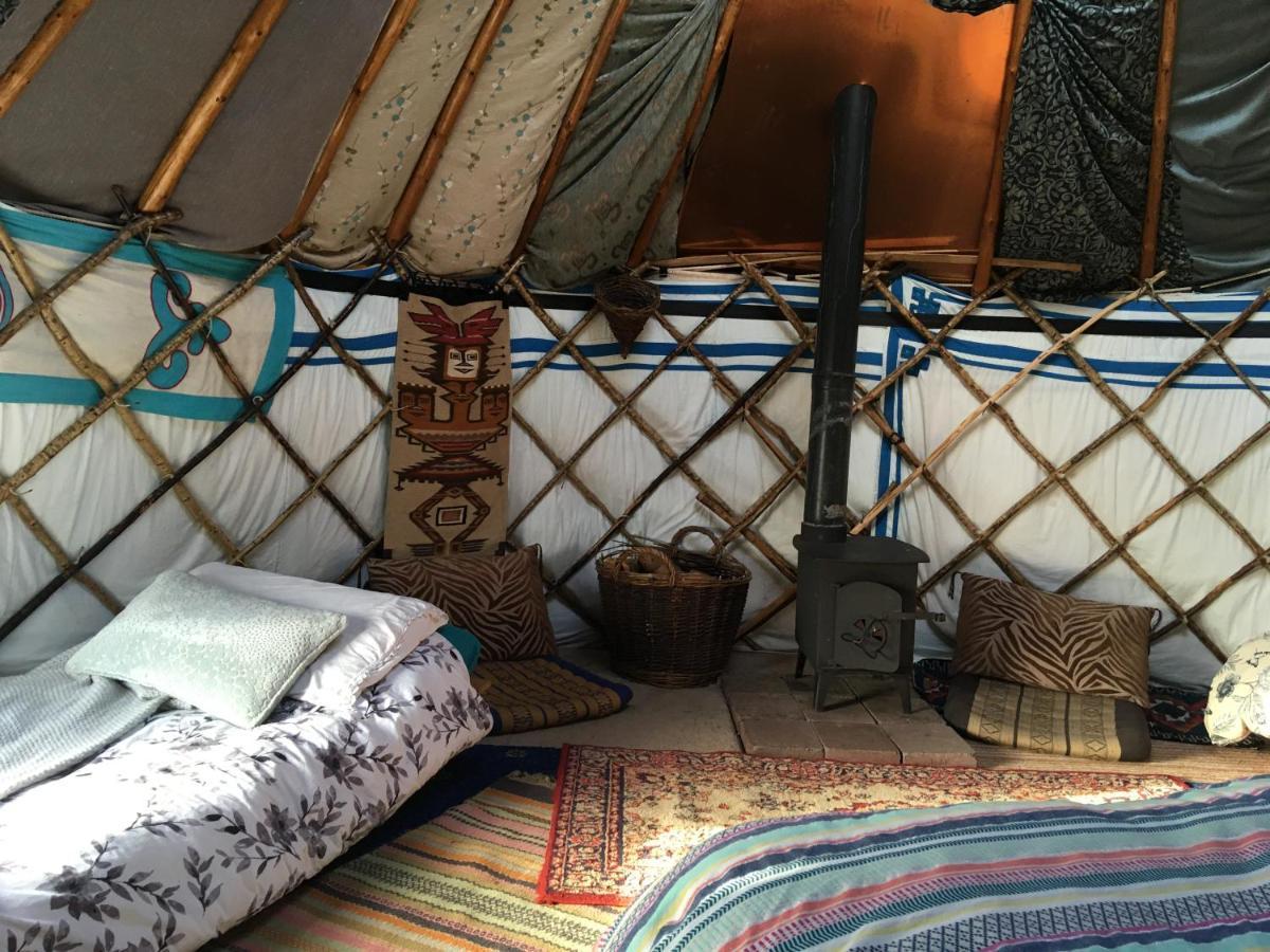 Inch Hideaway Eco Camping Whitegate  外观 照片