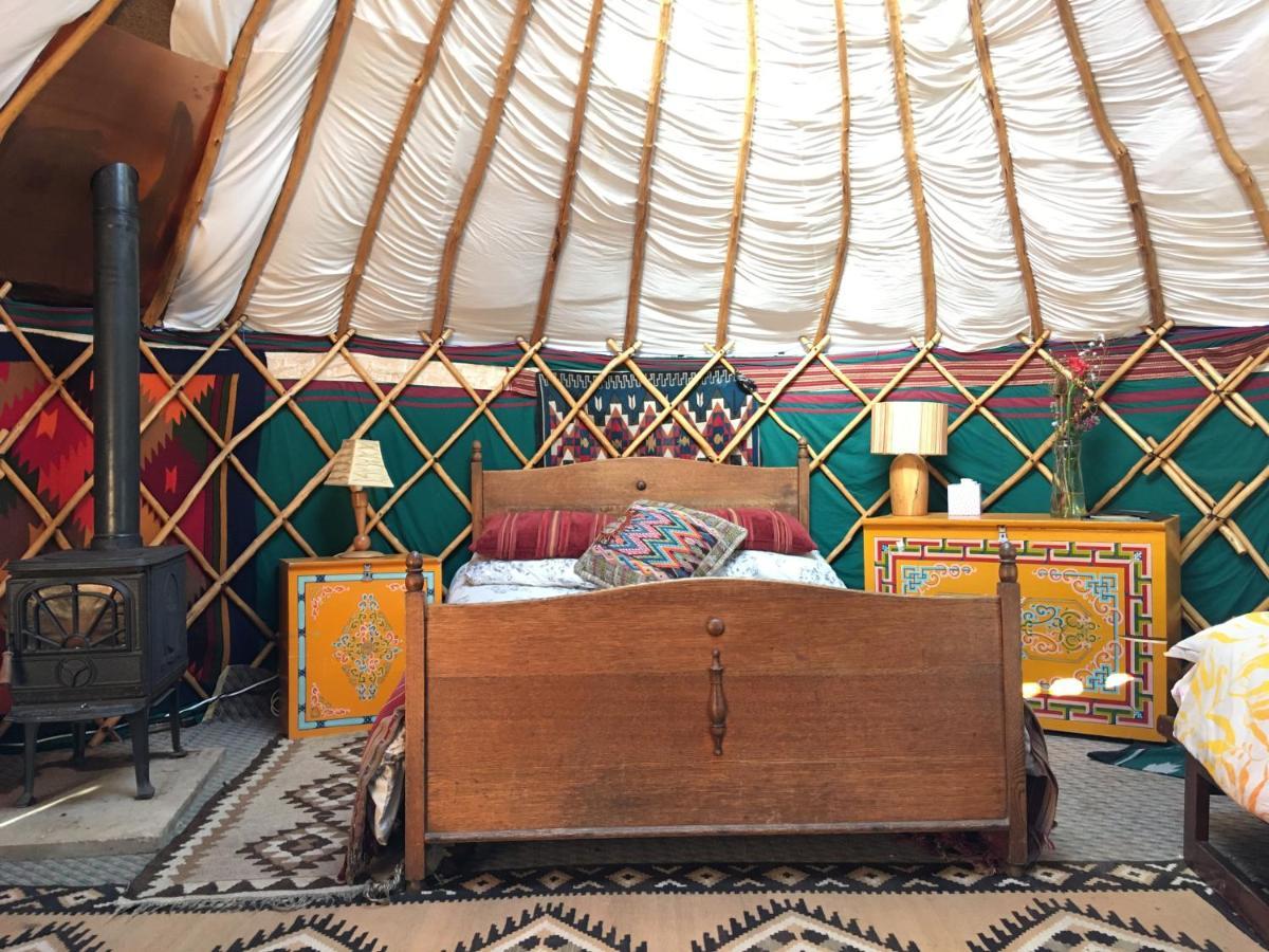 Inch Hideaway Eco Camping Whitegate  外观 照片