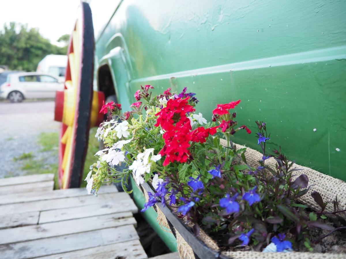 Inch Hideaway Eco Camping Whitegate  外观 照片